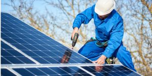 Installation Maintenance Panneaux Solaires Photovoltaïques à Saint-Pantaleon-de-Larche